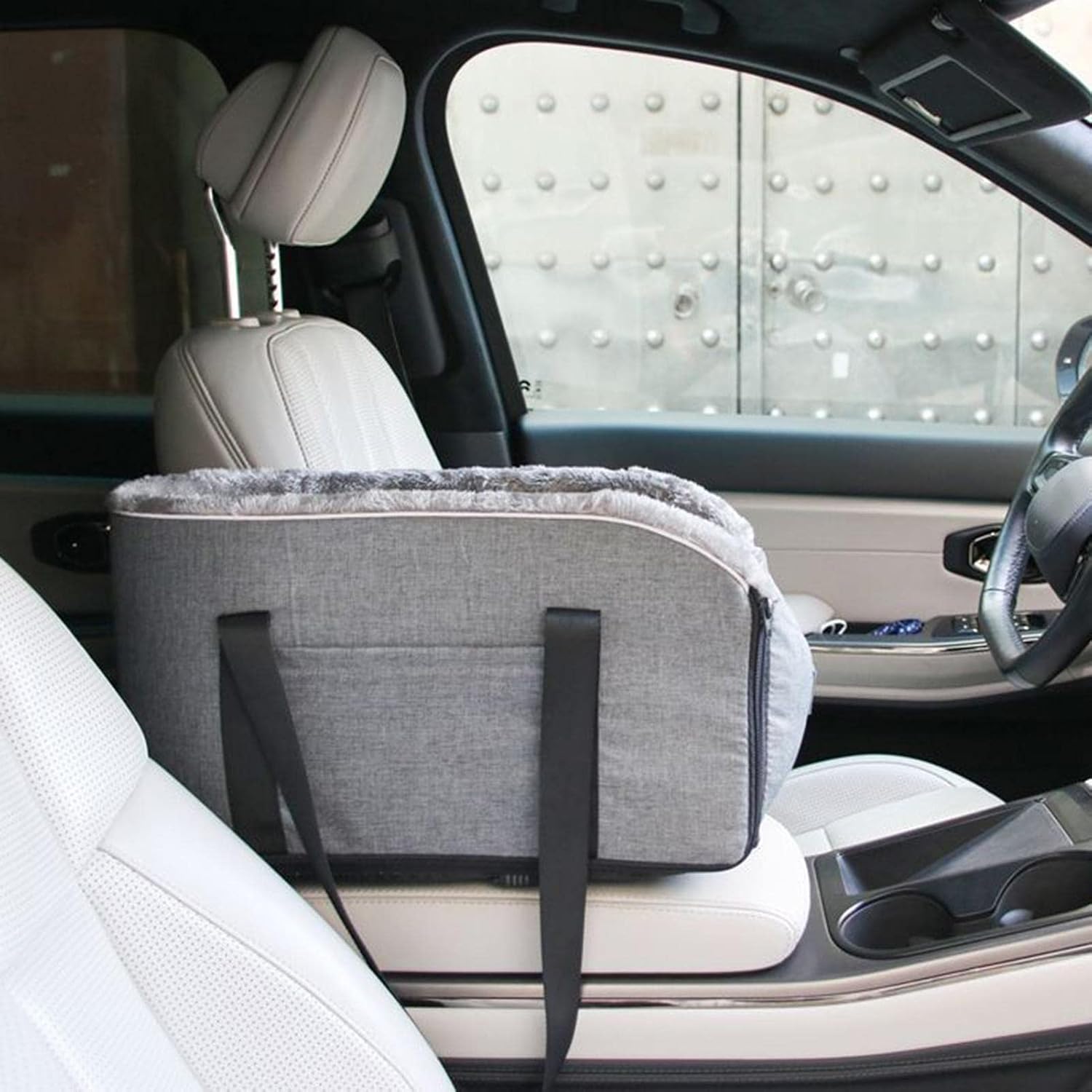 Centre Console Dog Car Seat_Elevated View